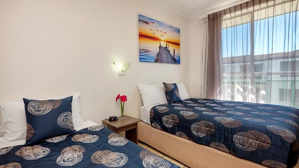 Bilinga Beach Motel Coolangatta 2*,